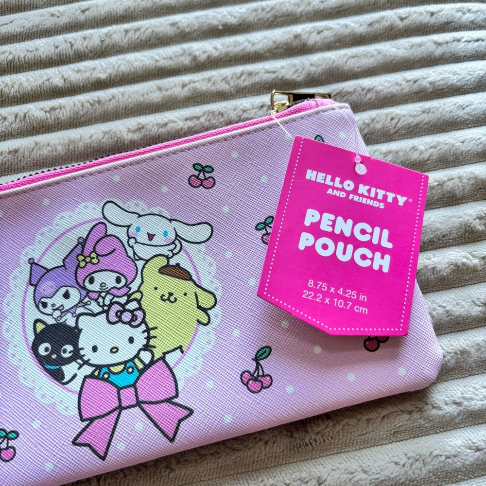 Hello Kitty Pink Pencil Pouch - Picture 2 of 3